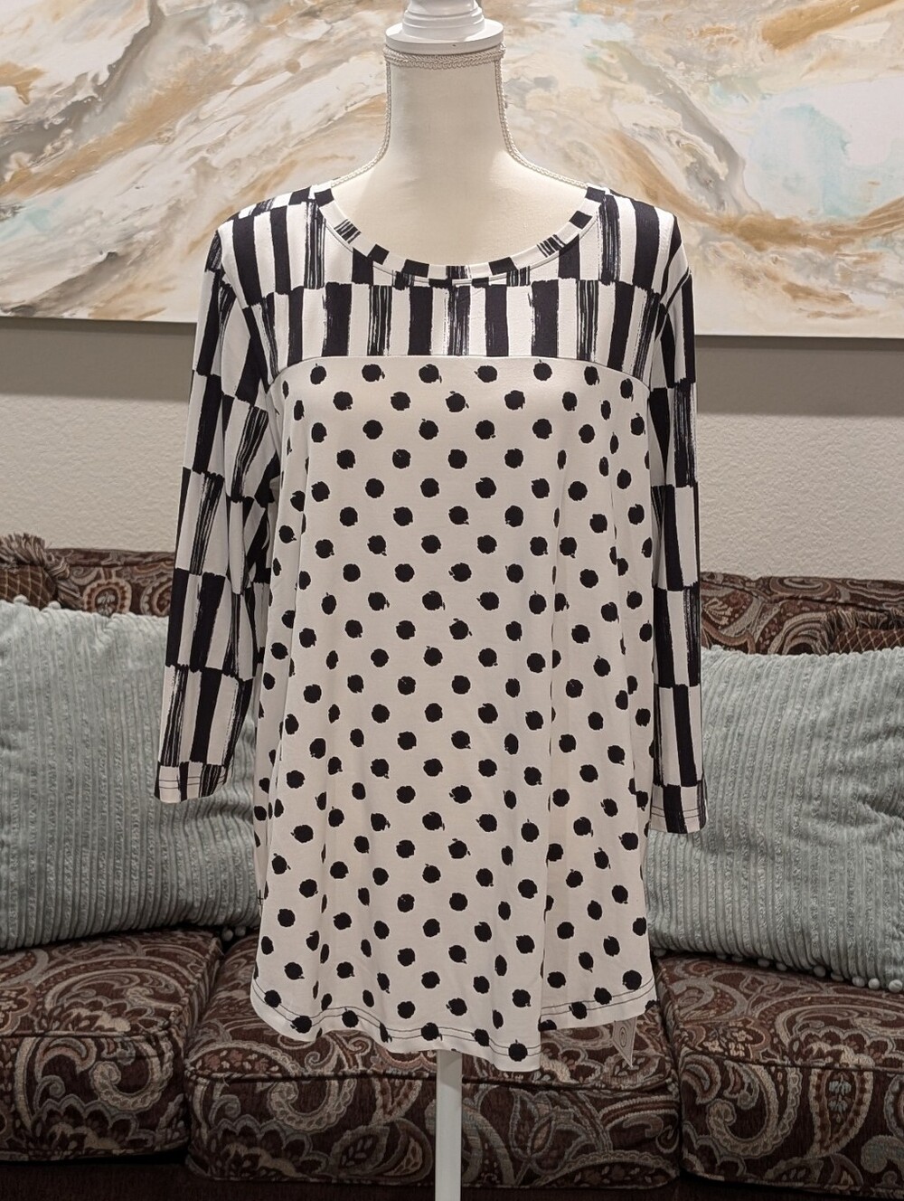 Black & White Polka Dot Mixed-Print Women's Top